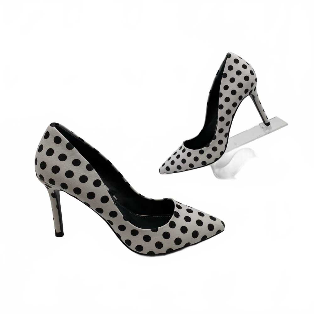 Charles David Black/White Polka Dot Pump | Women's Size 7